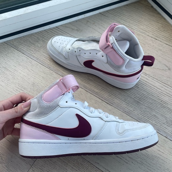 Nike dunks mid size 6Y pink! - Picture 8 of 9